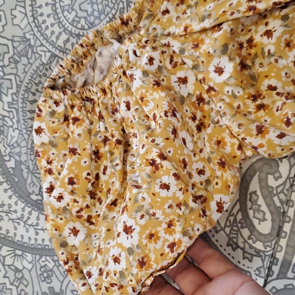 Spring dress - Picture 4 of 5